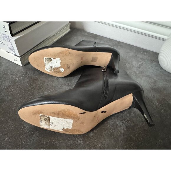 Coach Hickory Soft Shine Almond Toe Leather Ankle Boots Size 9 - Picture 8 of 9